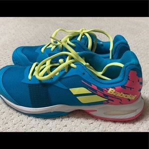 Brand New Babolat Girls Tennis Shoes, size 4
